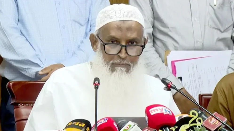 সরকারিভাবে হজে যাওয়া ব্যক্তিরা ফেরত পাবেন ৪ কোটি ৮৭ লাখ টাকা
